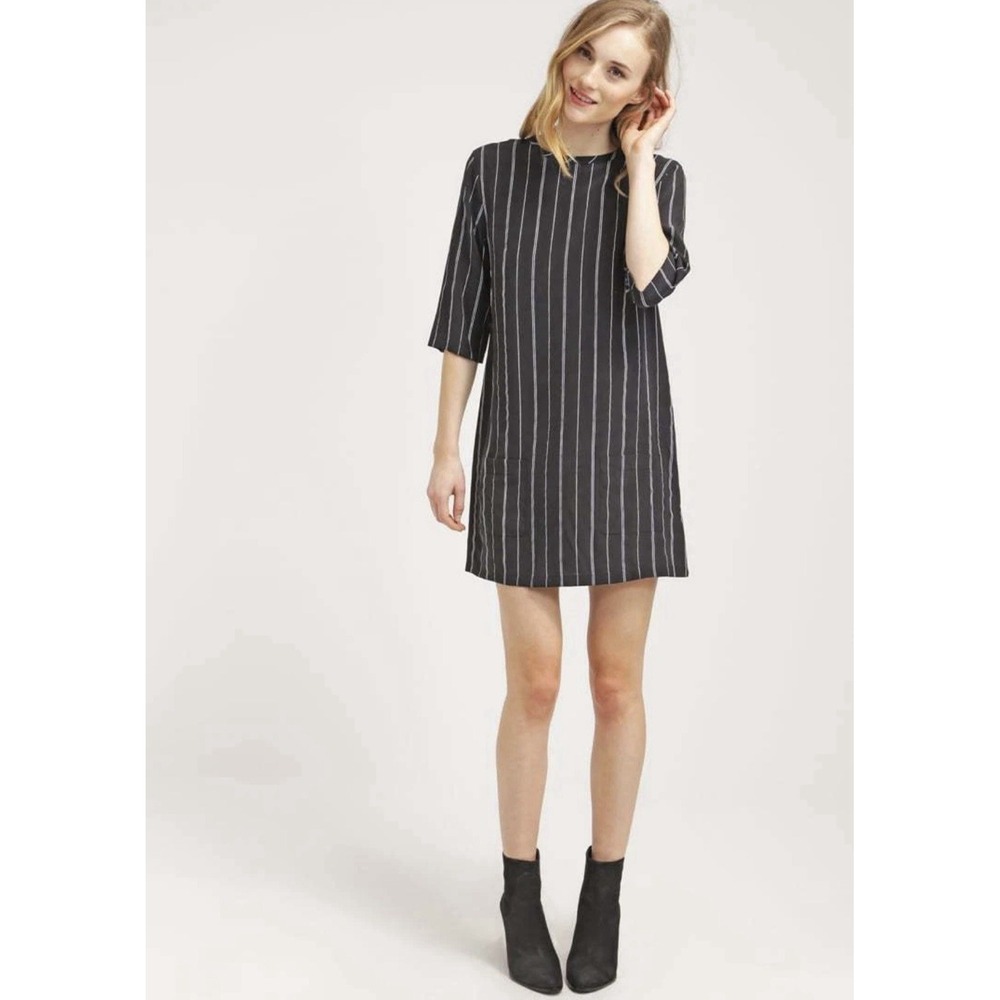 EQUIPMENT 100% SILK BLACK AND WHITE STRIPE  RAG AND BONE TUNIC VINCE‎ DRESS Sz S